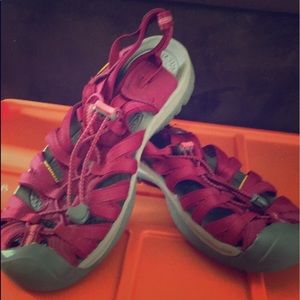 Women’s Keen sandals
